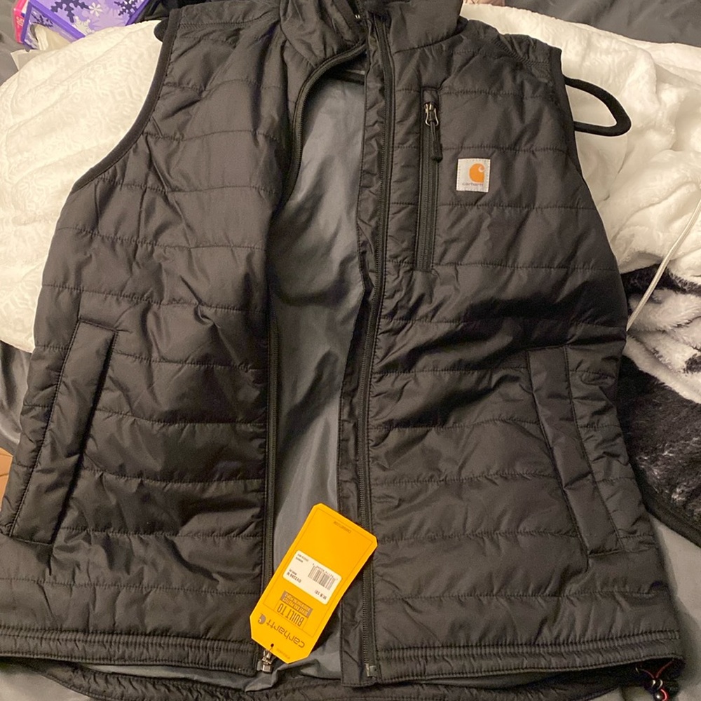 Brand new carhartt women's vest size medium with tags